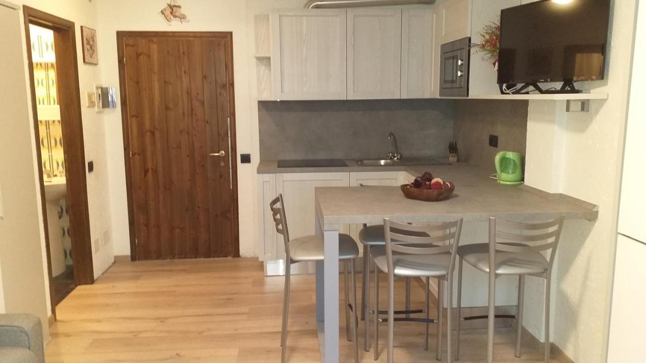Snowflake Cir 0041 *